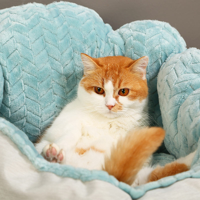 Thick Petal Style Autumn Winter Pet Sleeping Nest