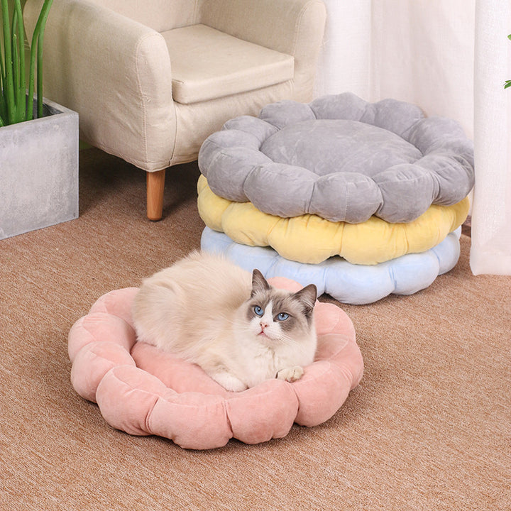 Multi Color Petal Plush Comfortable Soft Surrounding Pet Bed