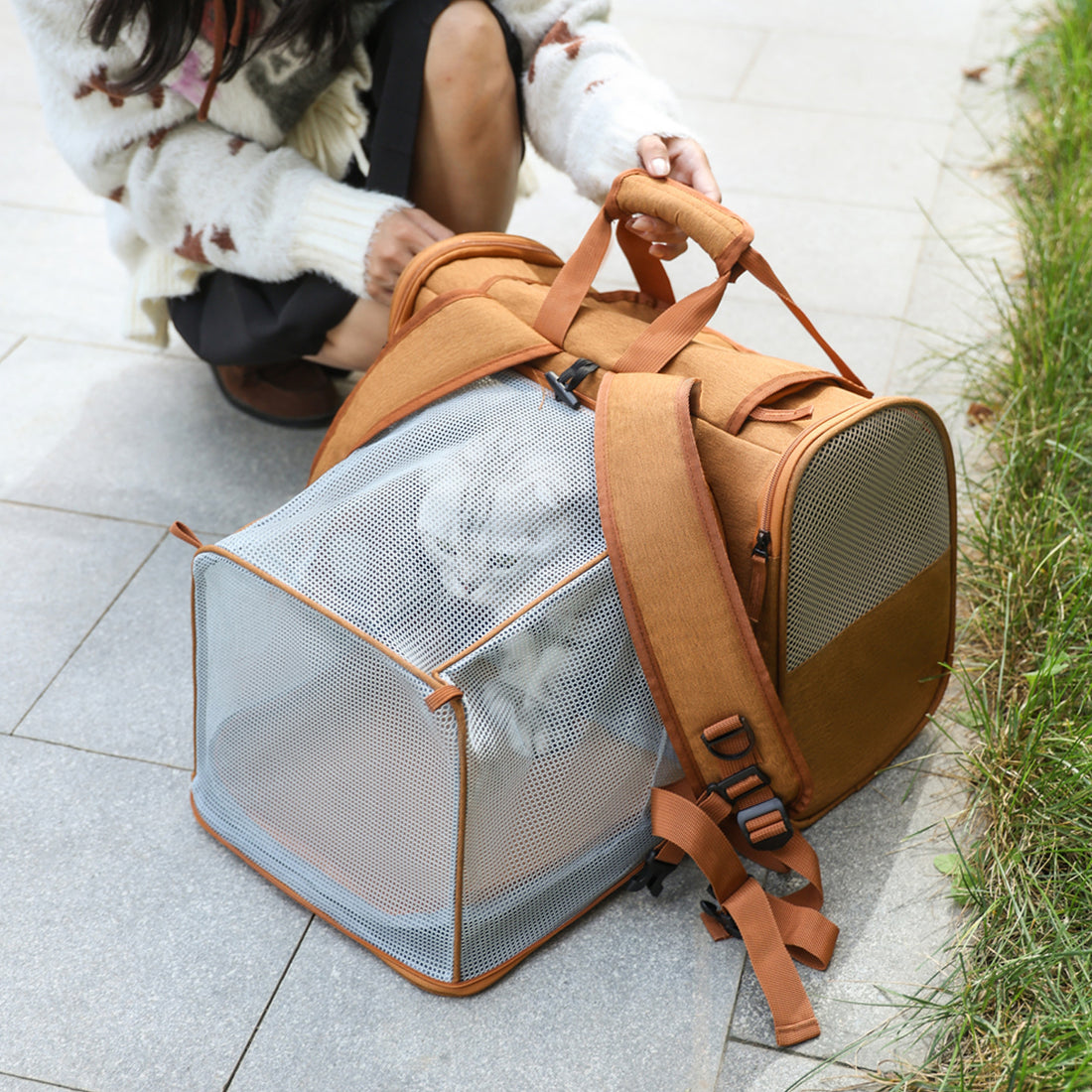 Expandable Breathable Portable Pet Backpack Large Capacity Outdoor Travel Bag